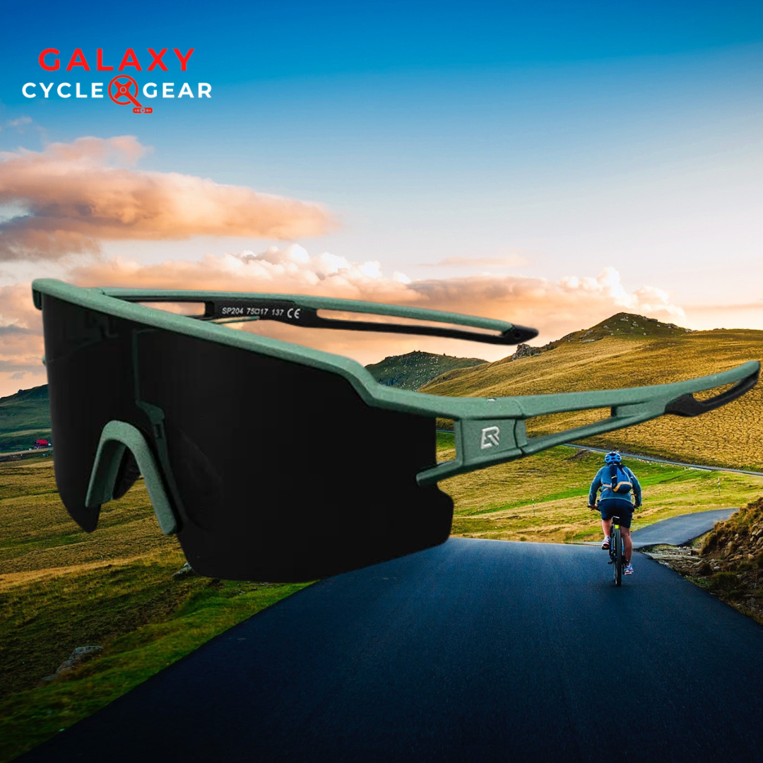 Polarized Cycling Glasses